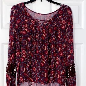 Soft Maroon Floral Blouse🥀